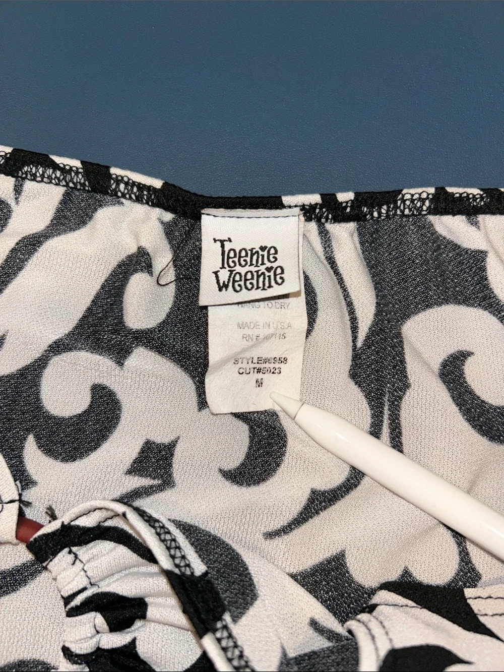 Black & White Swirl Print Spaghetti Strap Tank Top